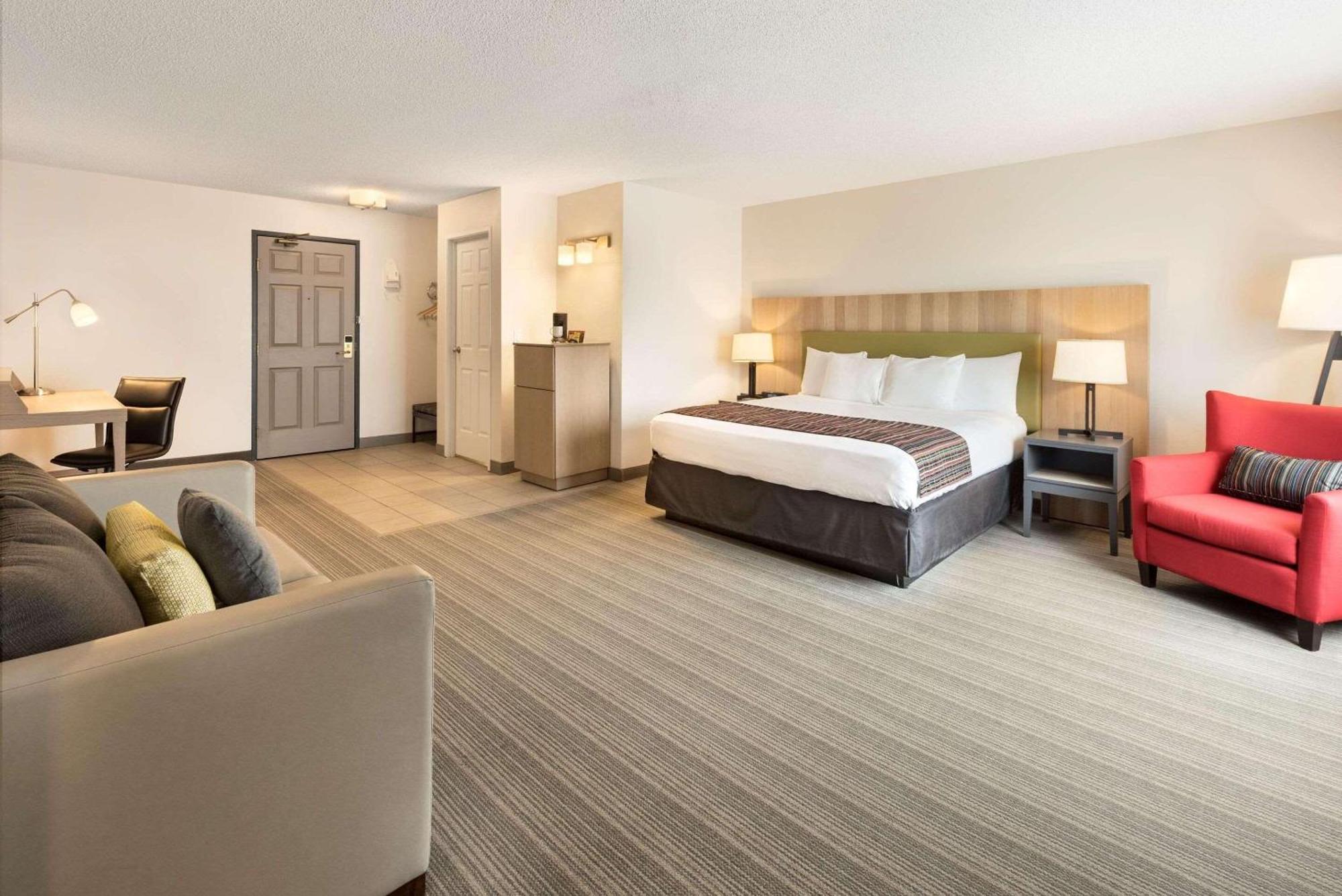 Country Inn & Suites By Radisson, Chippewa Falls, Wi Dış mekan fotoğraf