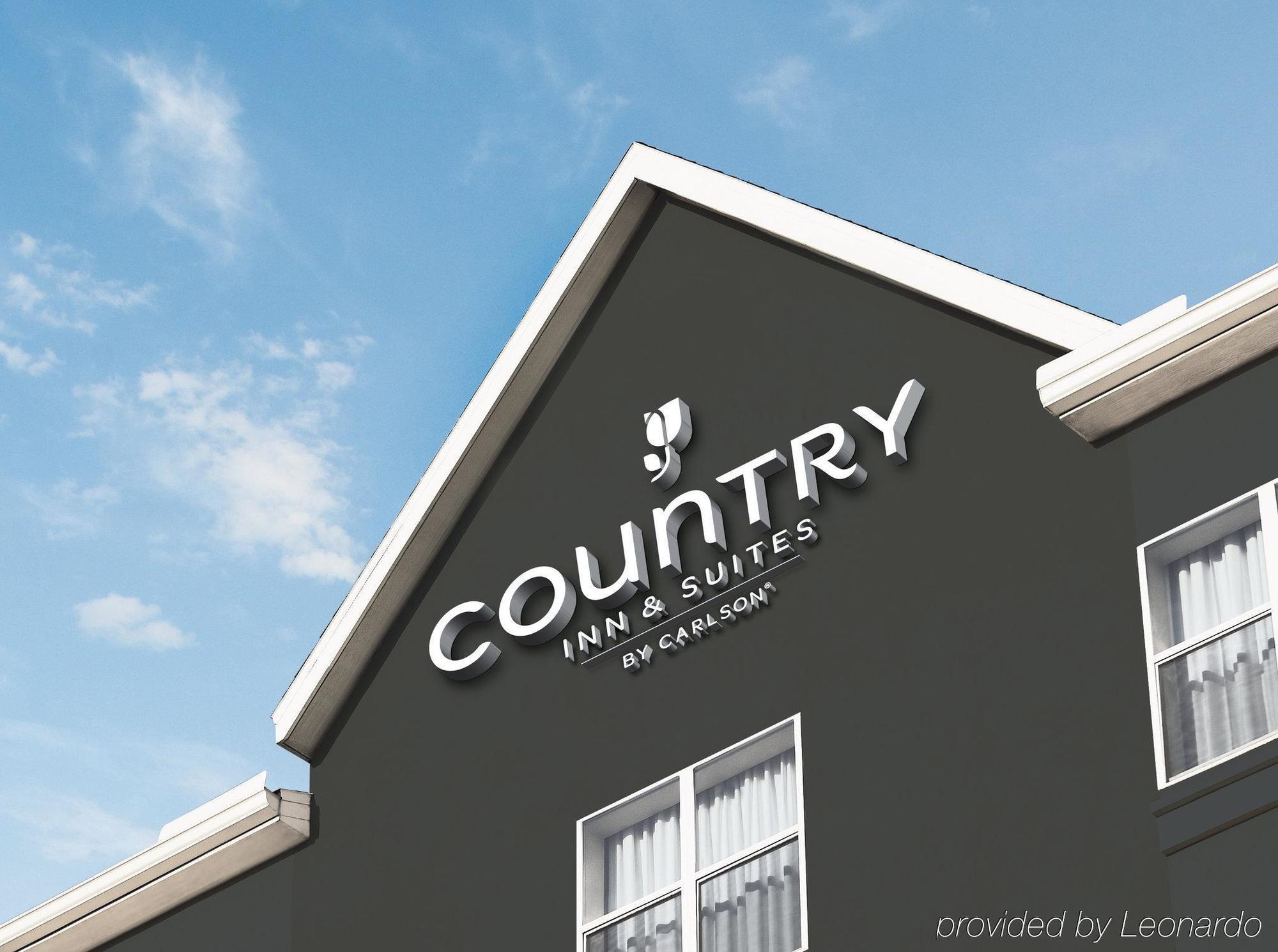 Country Inn & Suites By Radisson, Chippewa Falls, Wi Dış mekan fotoğraf